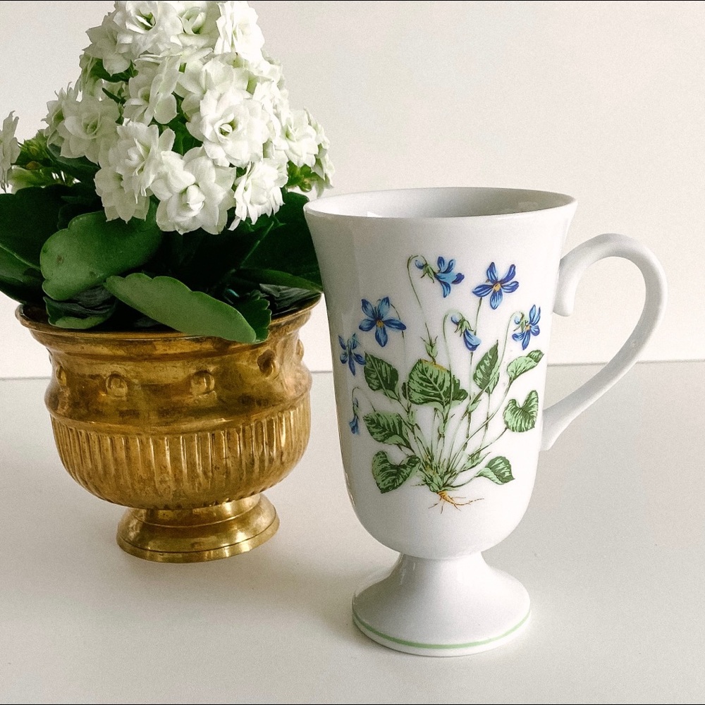 Vintage Made in Japan Pedestal Mug